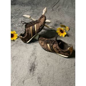 Early 2000’s woman’s Coach Shoes